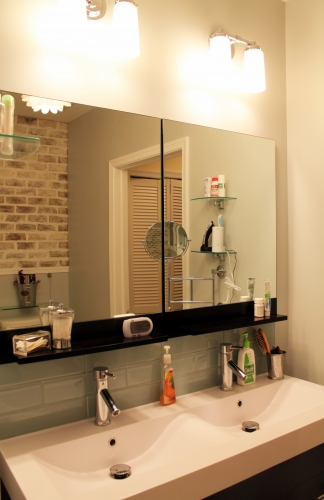 Bathroom Modern Mirror glass subway tile backsplash single handle faucet chrome trough sink