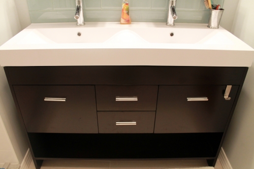 Bathroom Modern Vanity console trough sink single handle faucet chrome