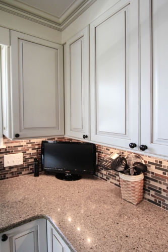 Kitchen Under Cabinet Lighting