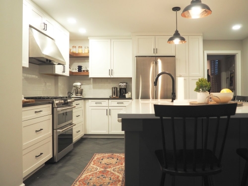 Kitchen White Shaker Gray Island Pendants