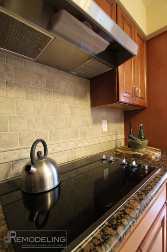 Kitchen Tumbled Stone Backsplash