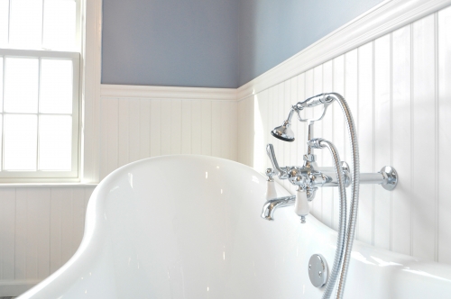 Master Bath ClawFoot Tub Chrome Fixtures Wainscoting