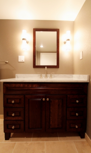 Traditional Vanity