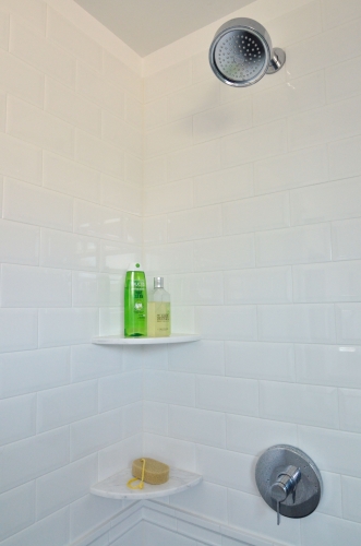 bathroom modern marble pie shelves