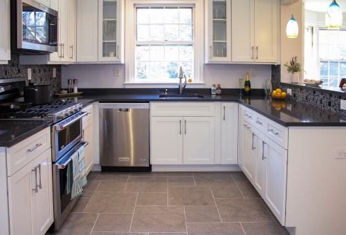 casual white shaker kitchen u shape