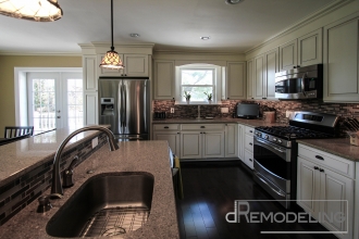 Classically Elegant Kitchen