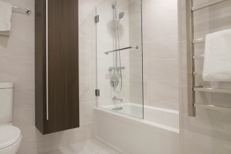 Contemporary and Minimal Spa Baths in Lansdale