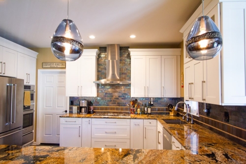 kitchen peninsula lighting