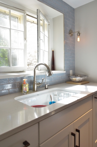 kitchen undermount sink