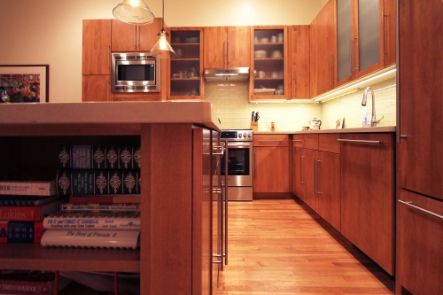 maple kitchen bookshelf