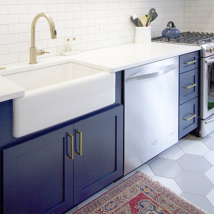 Navy Accented Transitional Kitchen Remodel in Chestnut Hill