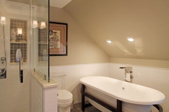 Old City Philadelphia Transitional Master Bath Makeover