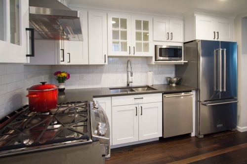 transitional kitchen gas range white shaker