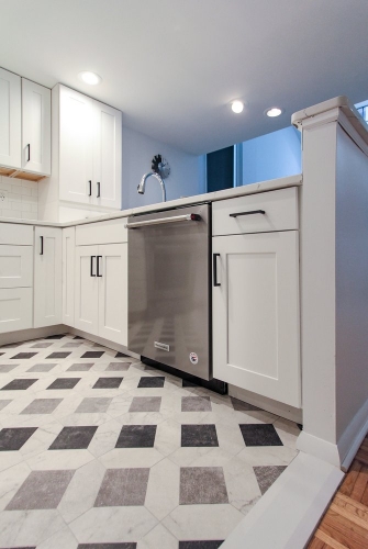 white basement kitchen quartz threshold