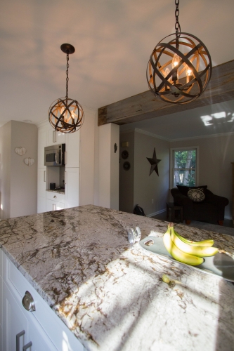 white kitchen island lighting