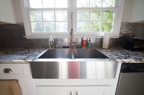 white kitchen stainless steel farmhouse sink