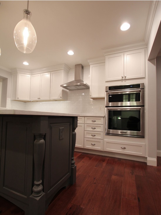 white shaker kitchen II