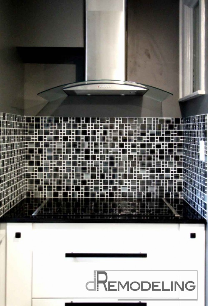 dremodeling-Kitchen_Contemporary_Backsplash