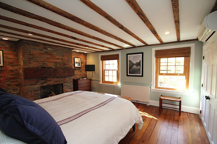dremodeling-rustic-modern-wood-beams
