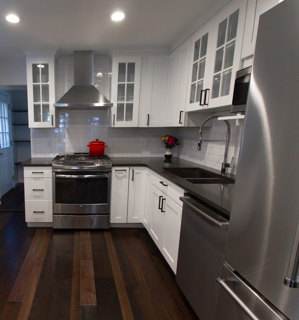 White-Shaker-Kitchen-Hardwood-Floors-dRemodeling-Philadelphia